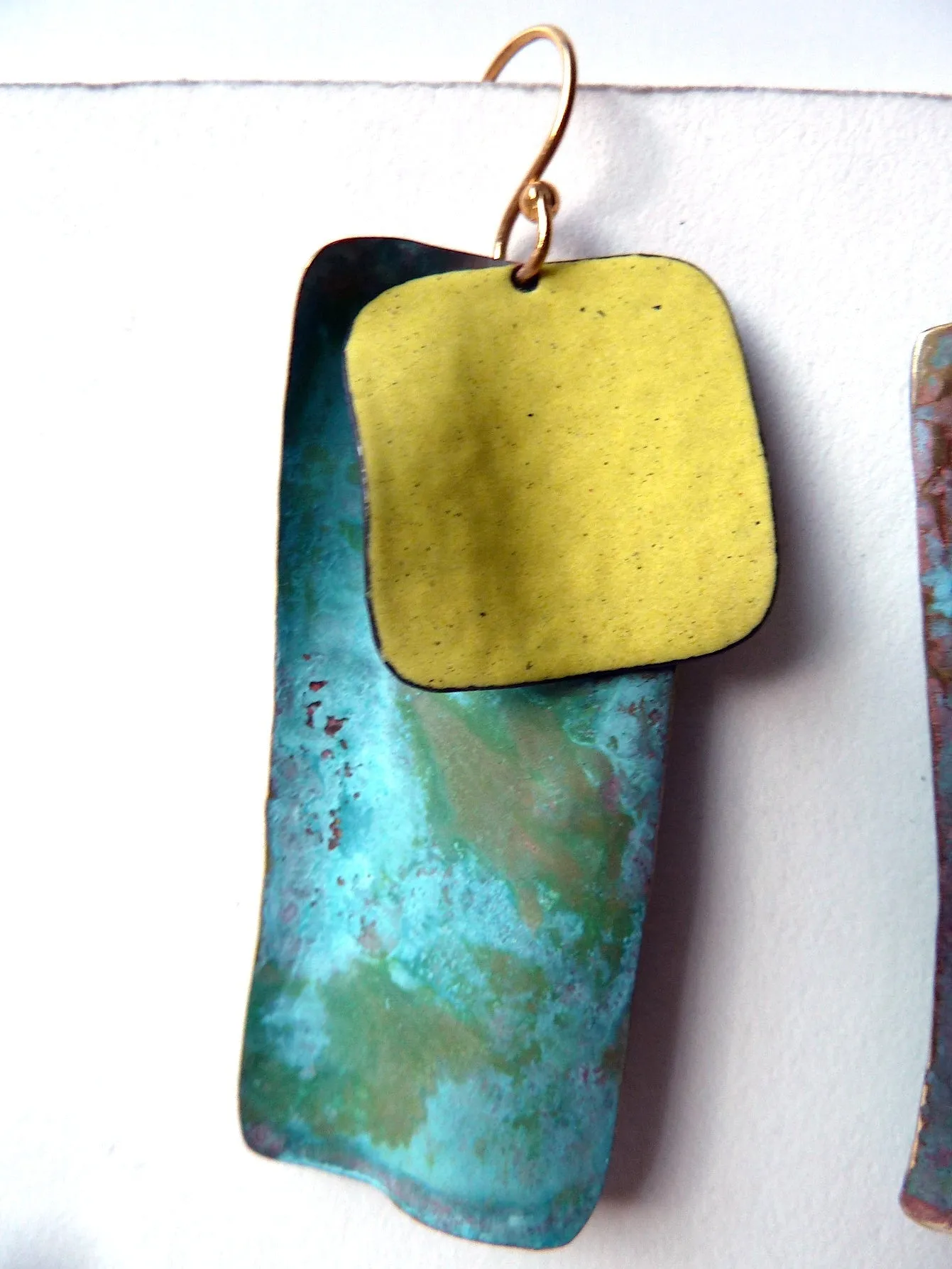 Earrings Dogtag In Patina And Copper Yellow And Burnt Orange