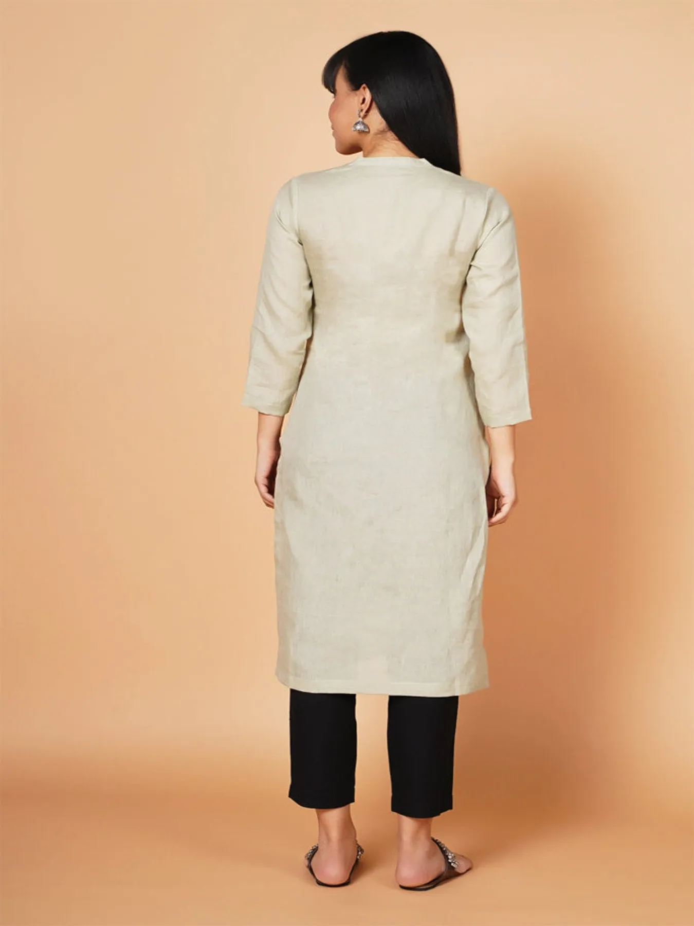 Pistachio Floral Embroidered Linen Kurta