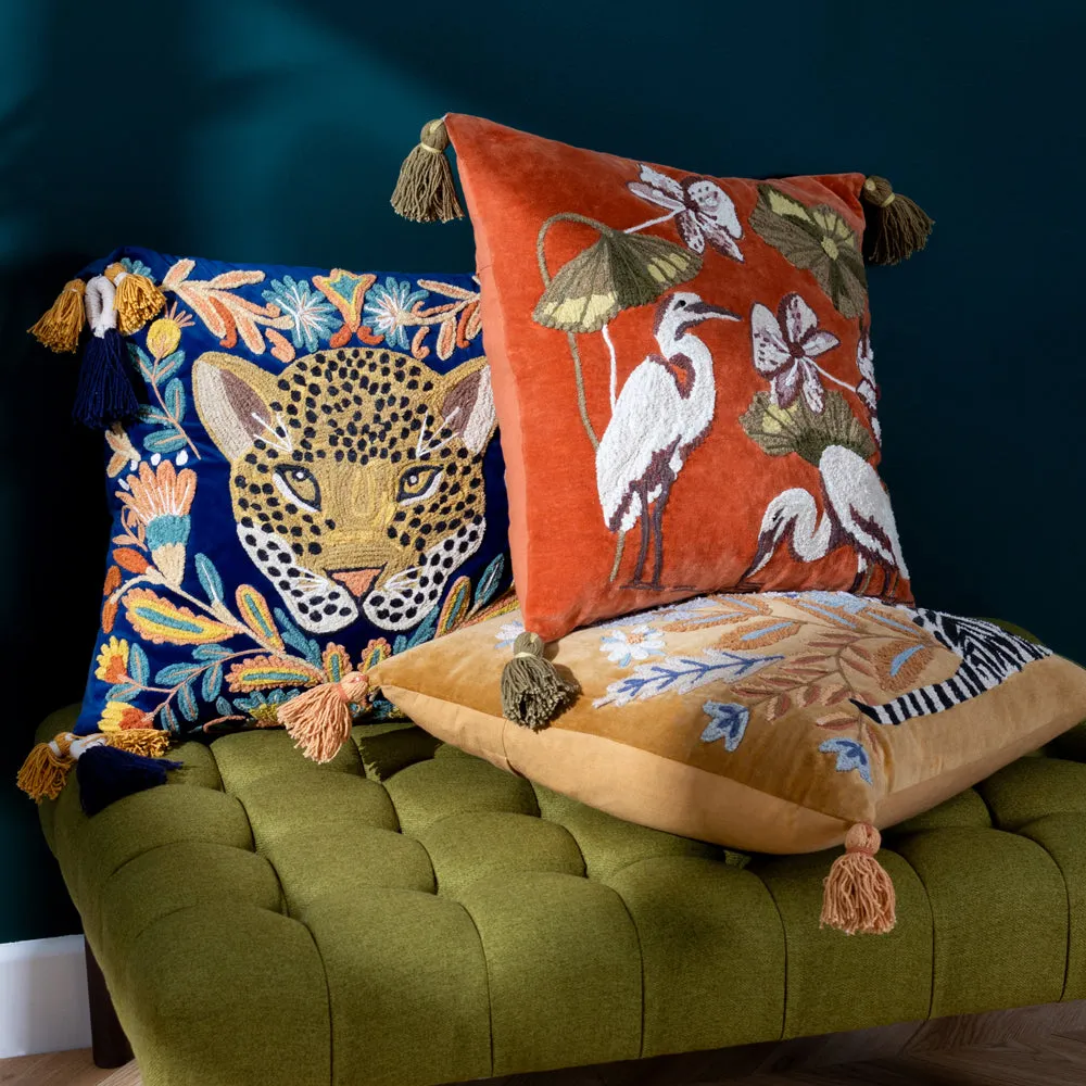 White Tiger Cushion Gold