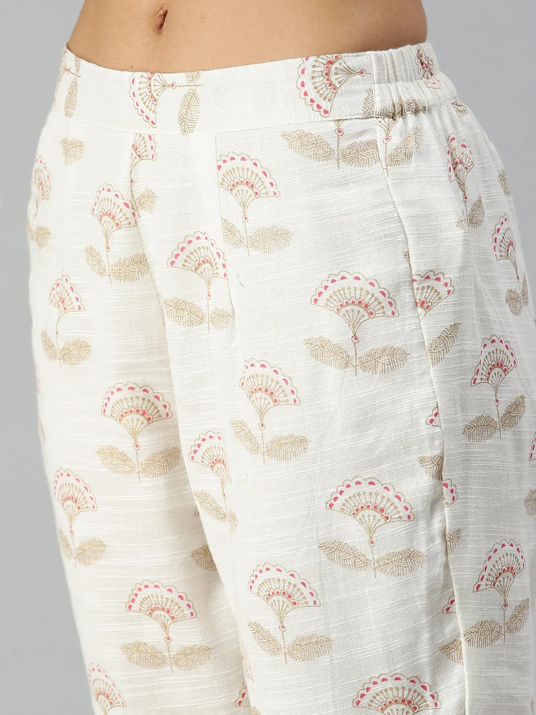 Women's White & Pink Printed Kurta Sets