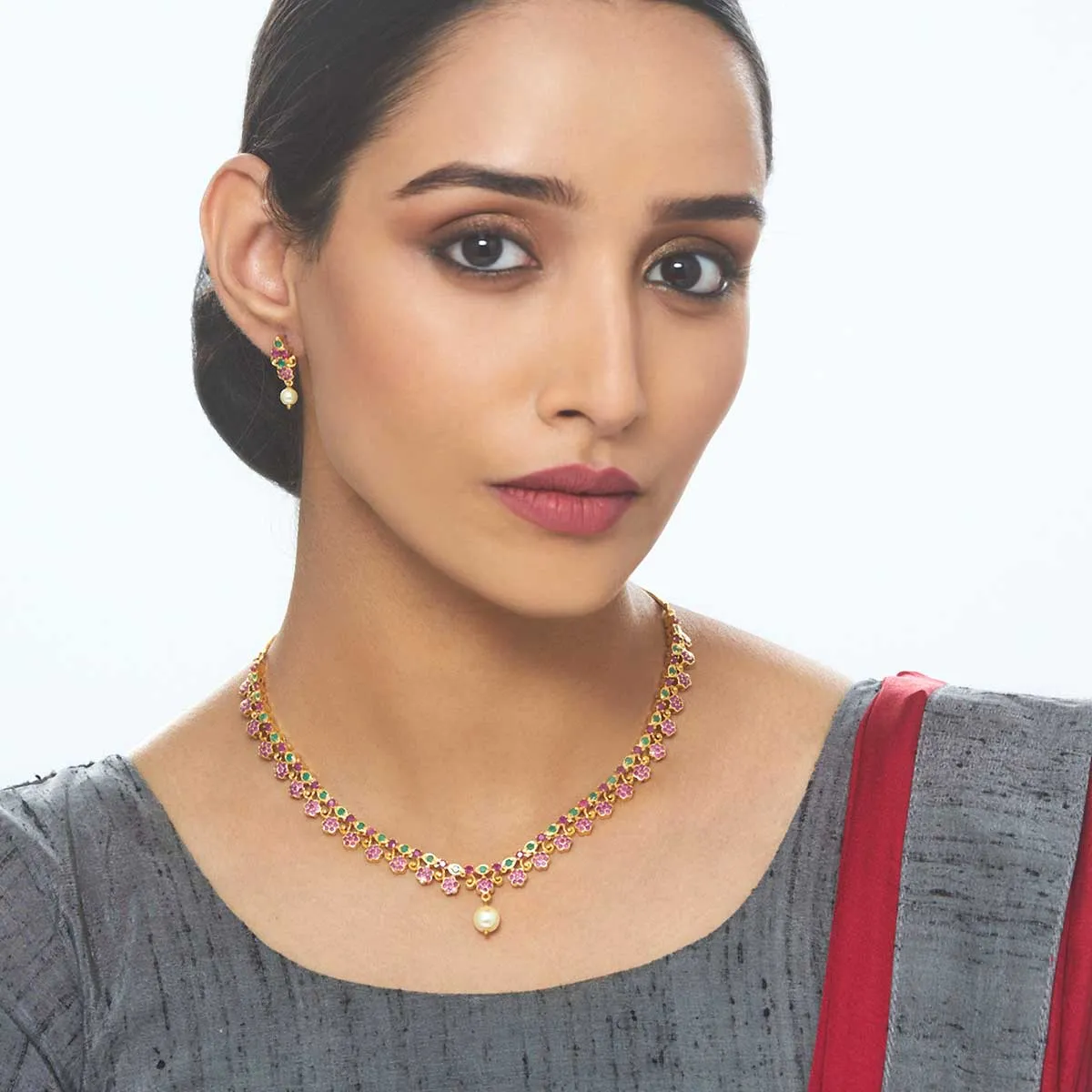 Zircon Necklace 139155